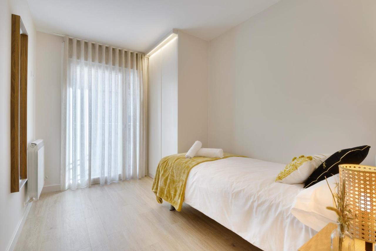 Apartamentos La Muralla De Jaca Eksteriør bilde