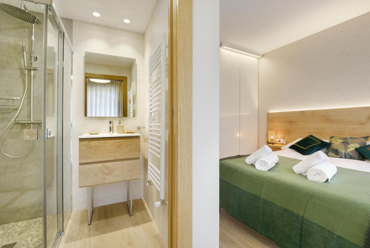 Apartamentos La Muralla De Jaca Eksteriør bilde