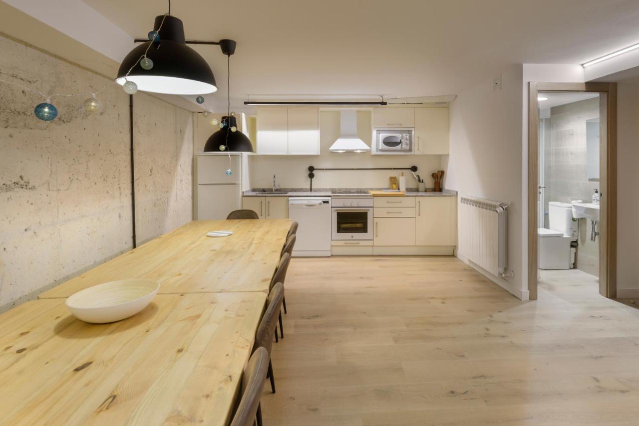 Apartamentos La Muralla De Jaca Eksteriør bilde
